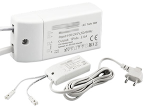 LED Trafo 12V/DC 0-30W inkl. Flachstecker und 2 female Buchsen